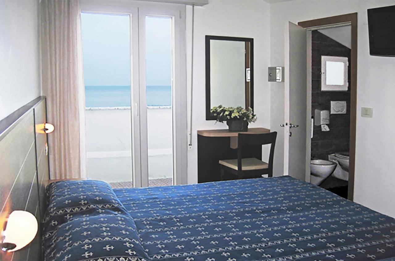 Hotel Sorriso Riccione Exterior foto